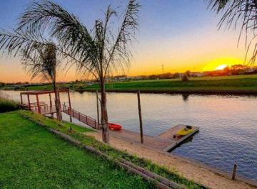 Terreno , Tigre · Dos Excelentes Lotes Contiguos con Rapida Salida Al Rio en Marinas H