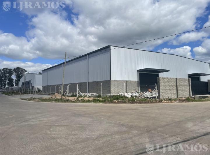 Depósito · 2500m²