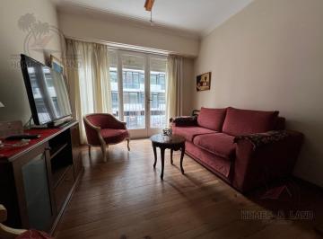 Departamento · 65m² · 3 Ambientes · Departamento 3 Ambientes con Balcon a La Calle