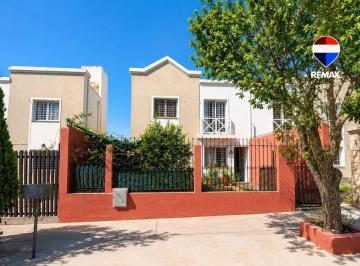 Casa · 61m² · 3 Ambientes · 1 Cochera · Casa Venta Bº Chachapoyas Zona Norte