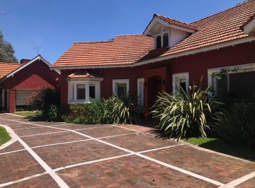 Quinta vacacional · 390m² · 7 Ambientes · 2 Cocheras · Quinta - Las Praderas de Lujan