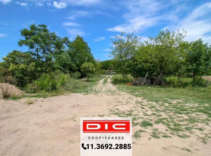 Terreno · 4865m²