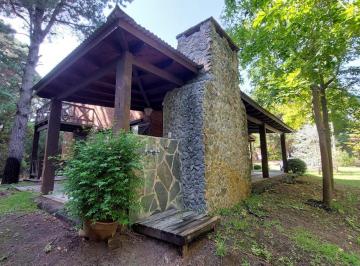 Casa · 120m² · 4 Ambientes · Casa en Venta - 3 Dorm. 2 Baños - Costa del Este