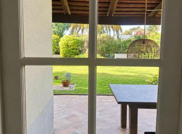Casa · 200m² · 5 Ambientes · 2 Cocheras · Casa en Venta o Alquiler Temporario en Barrio Cerrado El Molino Pilar