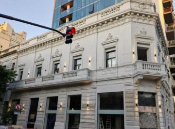 Local comercial · 358m² · 1 Ambiente · Local en Venta y Alquiler en San Telmo| a Estrenar en Excelente Zona