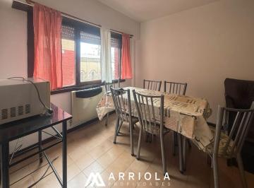 Departamento · 39m² · 2 Ambientes · 1 Cochera · Dpto 2 Amb. Al Contrafrente con Balcón, con Cochera.