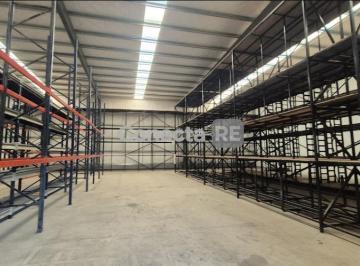 Depósito · 600m² · Depósito 600 m² en Alquiler Dentro de Predio Cerrado en Canning