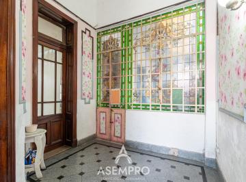 PH · 133m² · 5 Ambientes · PH en Venta 5 Ambientes en Villa del Parque Apto Comercial/profesional Entrada Independiente