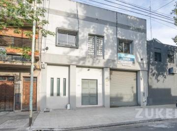 Depósito · 574m² · 7 Ambientes · Paternal Depósito en Venta con Oficinas
