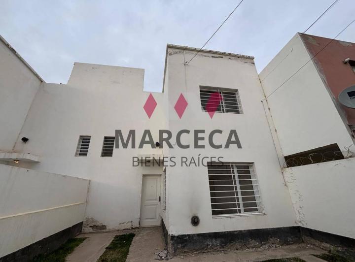 Casa · 135m² · 4 Ambientes · 1 Cochera