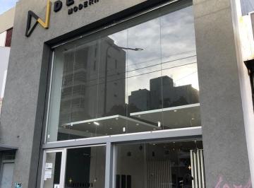 Local comercial · 305m² · 2 Ambientes · Local - La Plata