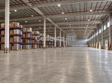 Depósito · 5720m² · Depósito 5720 m² en Alquiler Dentro de Predio Cerrado en Esteban Echeverria