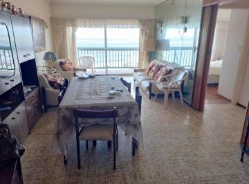 Departamento · 68m² · 3 Ambientes · 1 Cochera · Venta Depto 3 Amb. Vista Plena Al Mar y a Plaza España, La Perla, Mar del Plata
