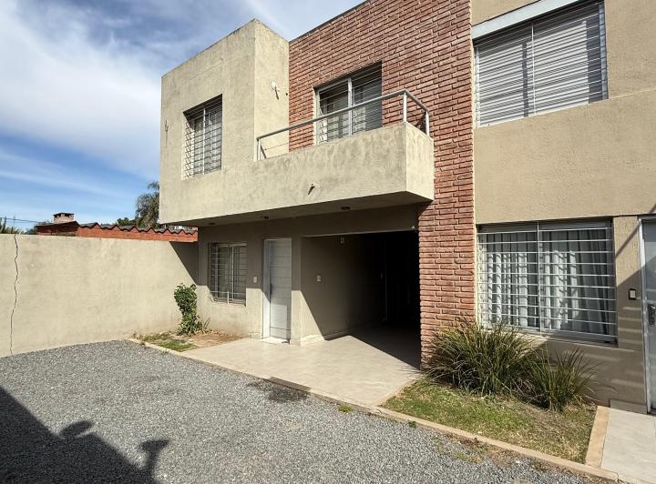 PH · 115m² · 4 Ambientes · 1 Cochera