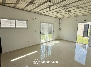 Casa · 60m² · 3 Ambientes · Casa de 2 Dorm. en Alquiler - San Benito