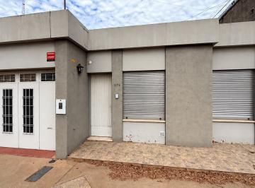 Casa · 6 Ambientes · Casa en Barrio Alberdi