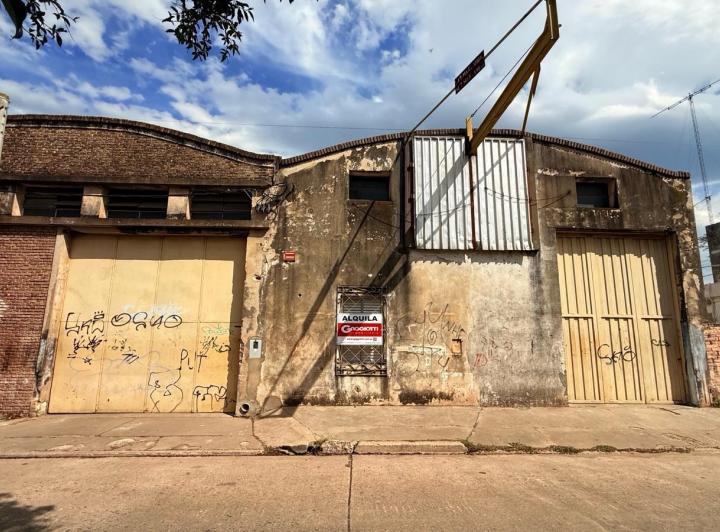 Bodega-Galpón · 602m²