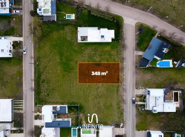 Terreno · 350m²