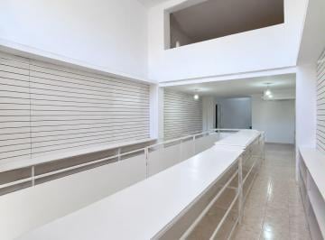 Foto · Local Comercial en Alquiler