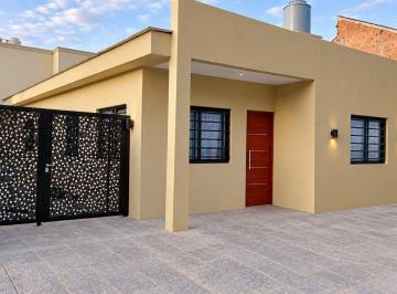Departamento de 2 ambientes, Santa Teresita · PH en Venta 2 Ambientes + Quincho con Parrilla