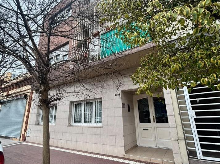 Departamento en venta en San Jose · 3 ambientes