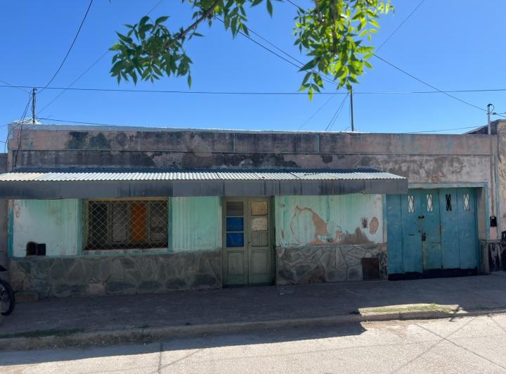 Casa · 150m² · 4 Ambientes · 1 Cochera