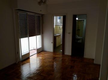 Departamento de 1 ambiente, Caballito · Monoambiente en Alquiler. Luminoso. Excelente Ubicacion. Baño Completo. Cocina Separada