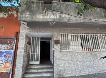 Foto · Departamento de 1 Dormitorio con Patio General Paz