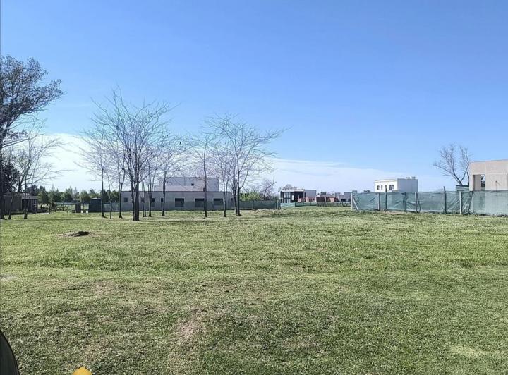 Terrenos en venta — RealXpertAI