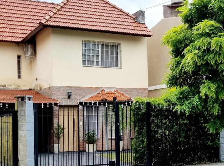 PH · 156m² · 5 Ambientes · 2 Cocheras