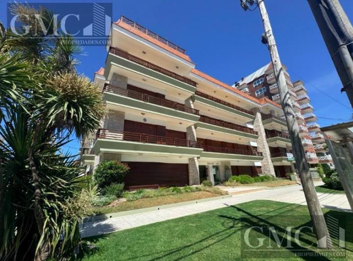 Departamento · 150m² · 3 Ambientes · 1 Cochera