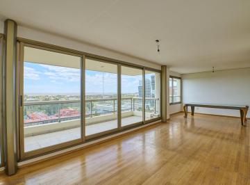 Departamento · 107m² · 4 Ambientes · 1 Cochera · Venta Departamento 4 Ambientes en Piso Alto con Vista Al Río | Full Amenities | Belgrano