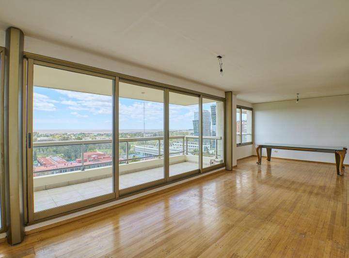 Departamento · 107m² · 4 Ambientes · 1 Cochera