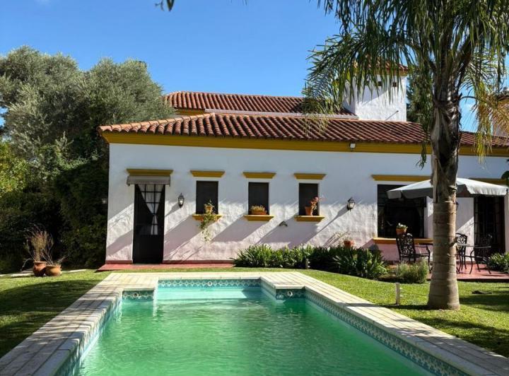 Casa · 307m² · 4 Ambientes