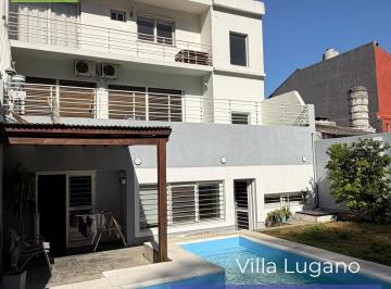 Casa · 246m² · 7 Ambientes · 2 Cocheras · Casa 7 Ambientes en Villa Lugano