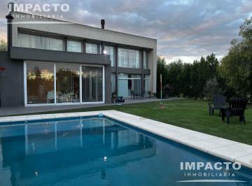Casa · 350m² · 4 Ambientes · 1 Cochera · En Venta Casa en Barrio Privado Las Cañuelas Club de Campo, Cañuelas
