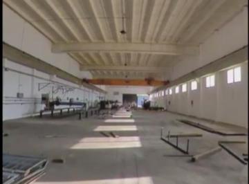 Bodega-Galpón · 1130m² · 5 Ambientes · 10 Cocheras · Alquiler - Nave Industrial Circunvalación Sur y 11 Septiembre - Puente Grúa y Gas Natural