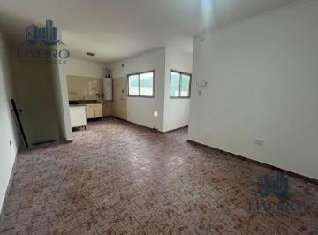 PH · 40m² · 2 Ambientes · PH 2 Ambientes con Patio en Alquiler - Wilde
