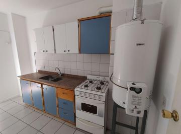 Departamento de 5 ambientes, Ciudad de Mendoza · Departamento - 3 Dorm. - 2 Baños - Cochera - Vigilancia