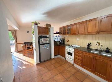 Departamento de 5 ambientes, Villa Carlos Paz · Departamento en Alquiler con Pileta y Salida Al Lago
