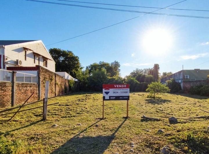 Terreno · 385m²