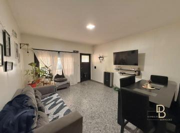 PH · 99m² · 3 Ambientes · 1 Cochera · PH en La Perla