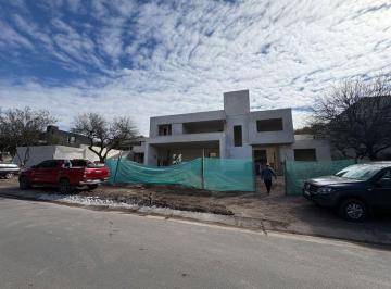 Casa de 10 ambientes, La Calera · Casa en Venta La Pankana