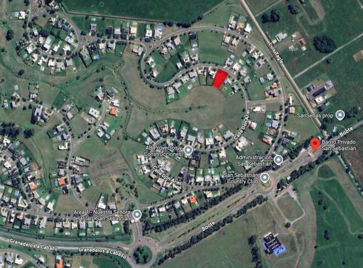 Terreno · 933m²