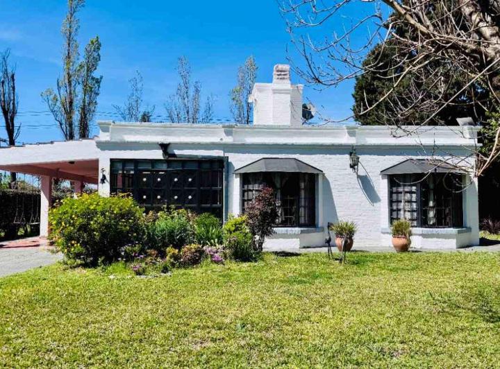 Casa en venta en Santa Maria Club de Campo · 4 ambientes