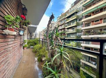 Departamento · 104m² · 4 Ambientes · Alquiler 4 Ambientes Recoleta Comodo 3 Baños Lumin