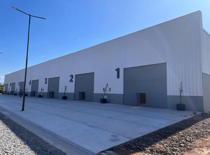 Bodega-Galpón · 250m²