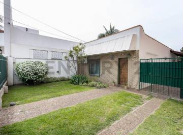 Casa · 125m² · 4 Ambientes · 4 Cocheras · Venta Casa Multifamiliar 4 Amb con Cochera Villa Bosch
