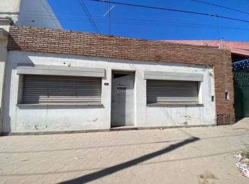 Casa de 6 ambientes, Córdoba · Venta Casa a Reciclar – Barrio Los ParaísosAv Cornelio Saavedra | Zona de Altísimo Potencial