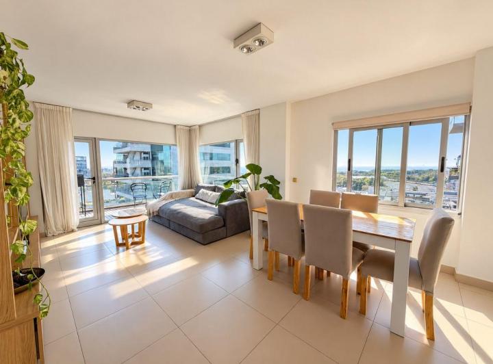 Departamento · 125m² · 4 Ambientes · 1 Cochera
